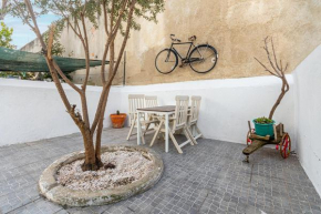 Spacious apartment with terrace at Graça